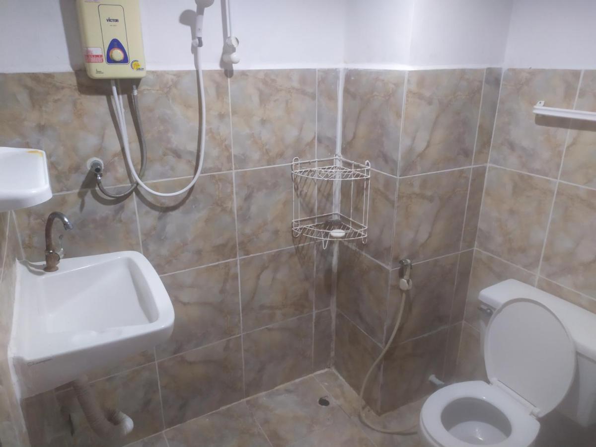 Sv. House Hotel Pantai Jomtien Luaran gambar