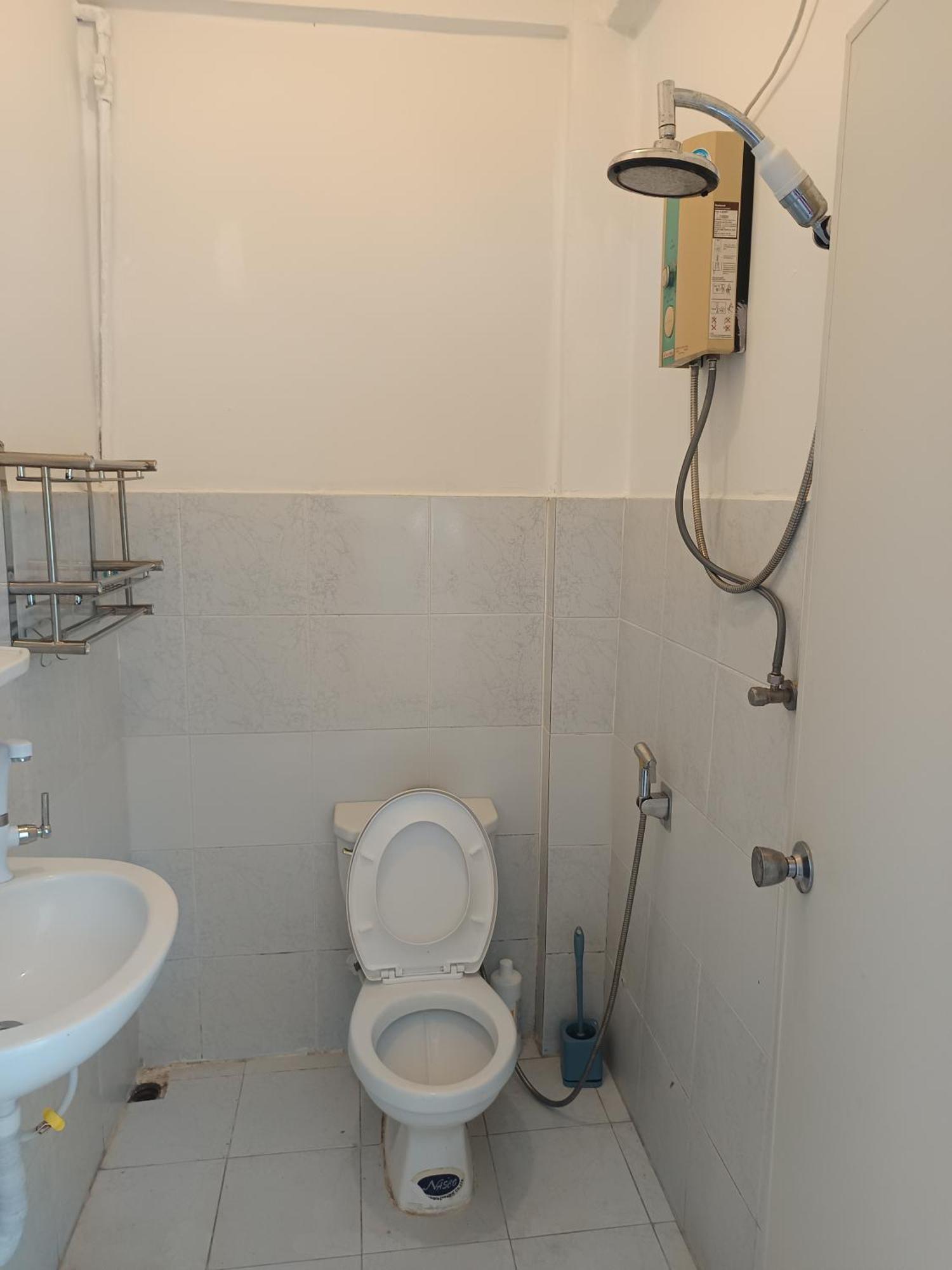 Sv. House Hotel Pantai Jomtien Luaran gambar